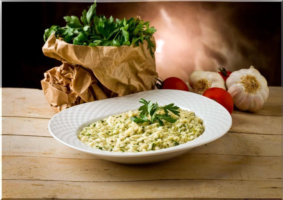 Tomato risotto with basil