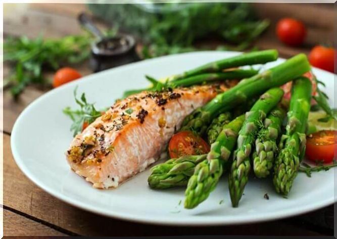 Salmon with asparagus