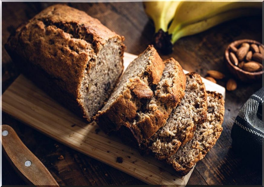 Banana bread with almonds recipe