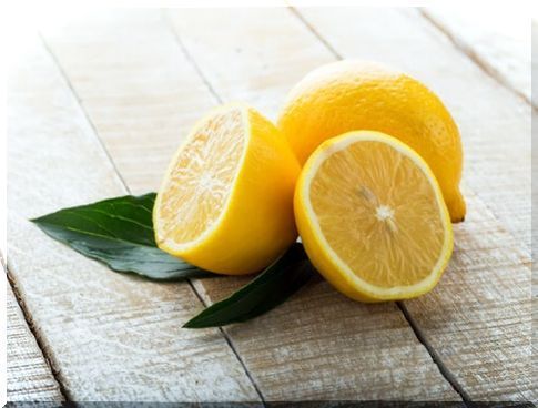 Lemons against migraine.